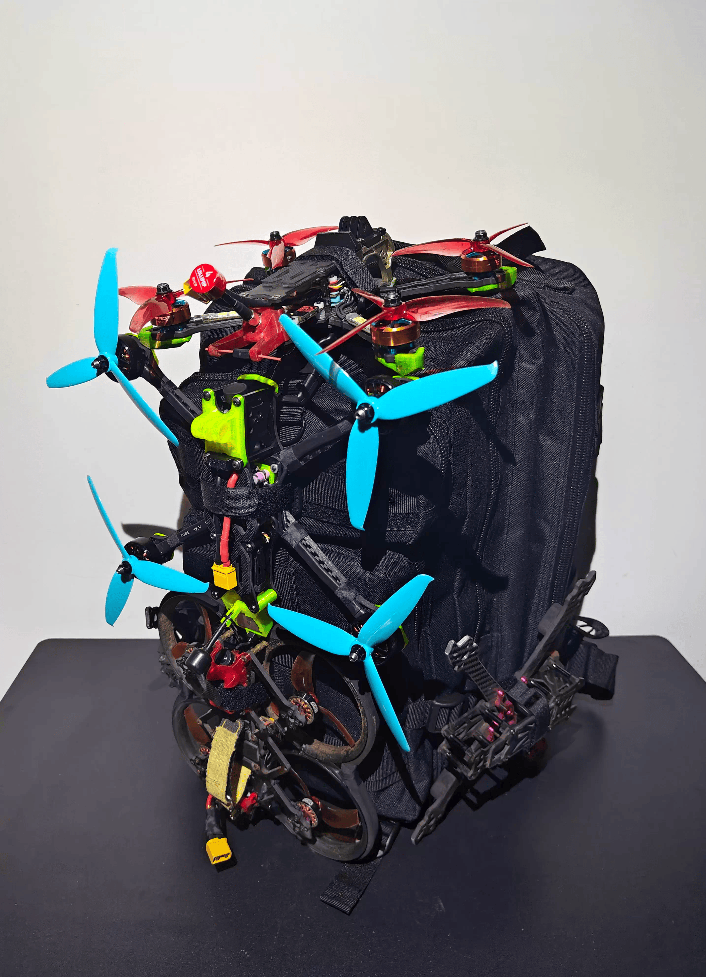 FPV Backpack Military Hang 4-5 - مراجعة Rc Helicopter Large وسعره